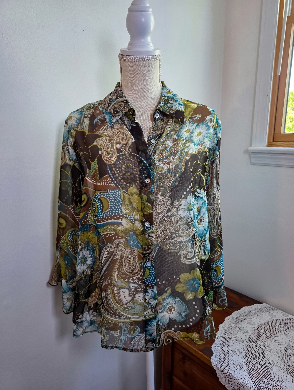 Vintage Y2K Nicola Sheer Paisley Boho Button-Up Top